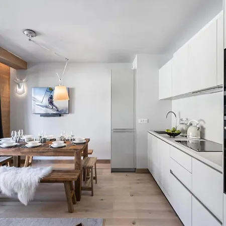 Stallion B Apartment